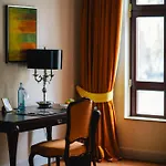 Relais & Chateaux Buelow Palais