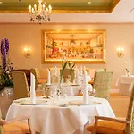 Relais & Chateaux Buelow Palais 5* دريسدن