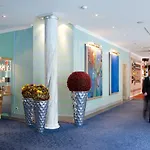 Relais & Chateaux Buelow Palais فندق دريسدن