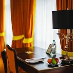 Hotel Relais & Chateaux Buelow Palais Dresden