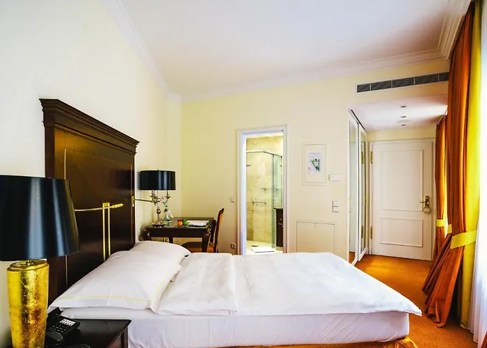 מלון Relais & Chateaux Buelow Palais