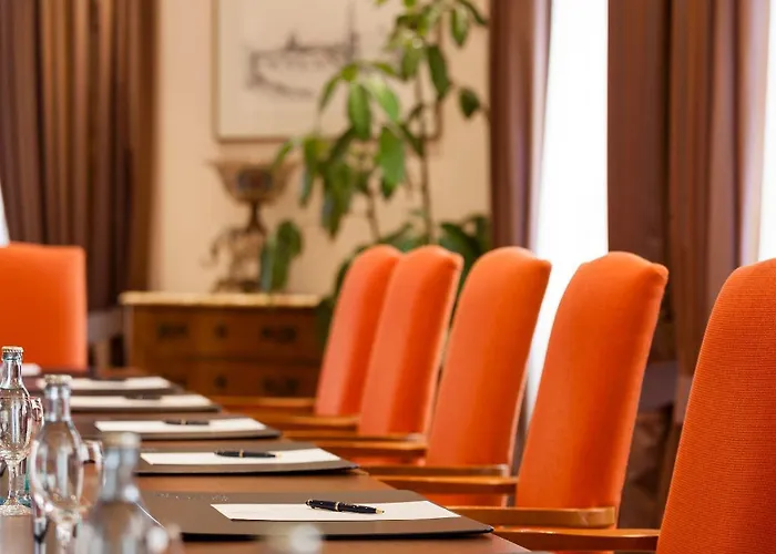 Relais & Chateaux Buelow Palais 5* Дрезден