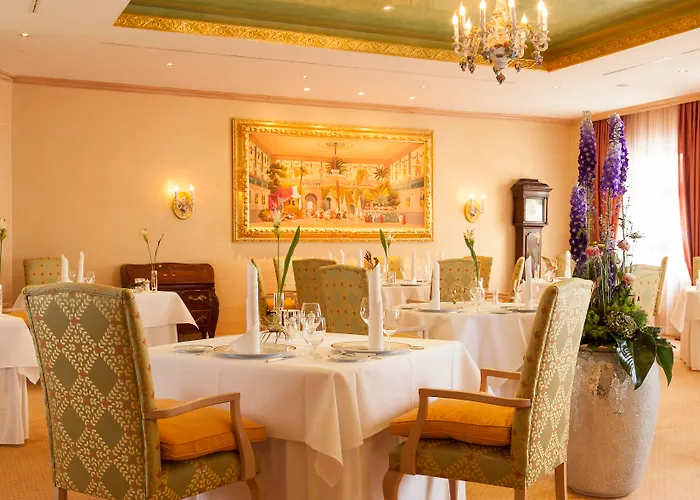 Отель Relais & Chateaux Buelow Palais Дрезден