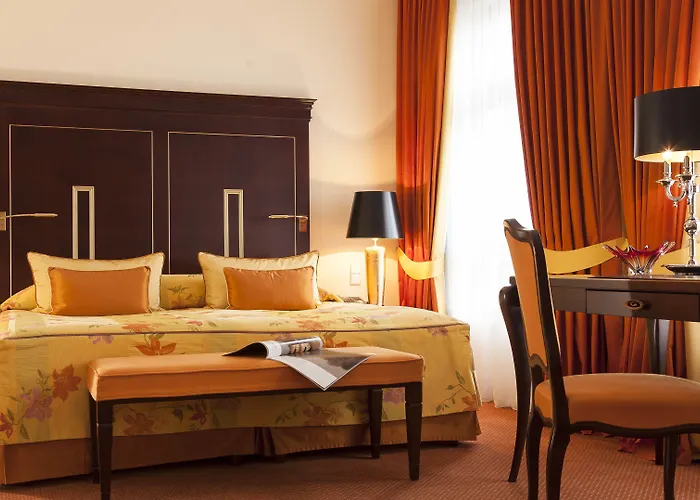 Relais & Chateaux Buelow Palais 5* Дрезден