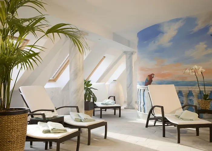 Relais & Chateaux Buelow Palais