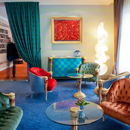 Relais&châteaux Bülow Palais Hotel