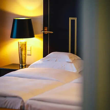 Relais&châteaux Bülow Palais Hotel 5*