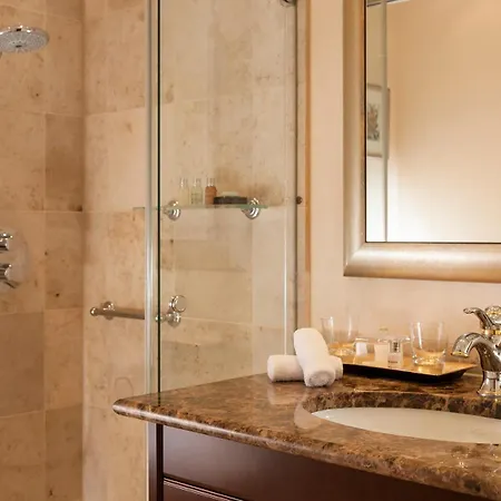 Hotel Relais & Chateaux Buelow Palais 5*