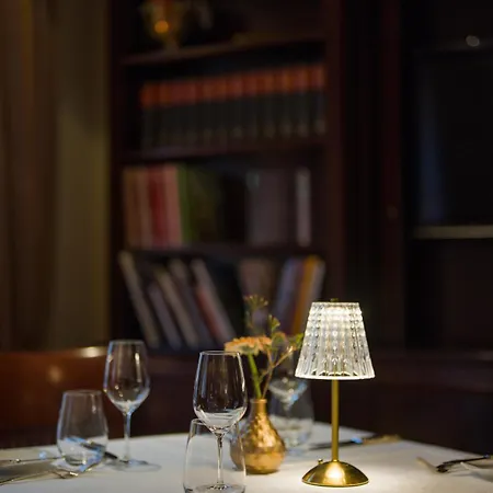 Relais&châteaux Bülow Palais 5*