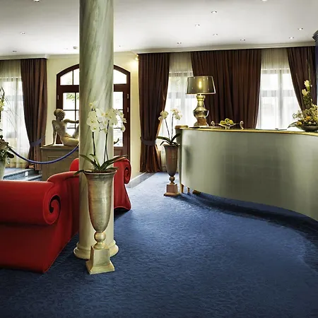 Hotel Relais & Chateaux Buelow Palais Dresden